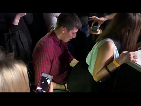 ❤️ Todellista seksiä venäläisessä yökerhossa. 18-vuotias venäläinen tyttö peräaukkoon ja emättimeen nussittu yökerhossa Porno at fi.yespornpics-com.ru ❌️❤